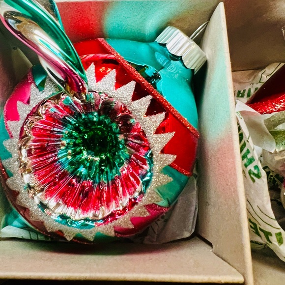 6 Radko Christmas Glass Ornaments Icicles Reflector Beehive Shape Tinsel Inside - Picture 3 of 13